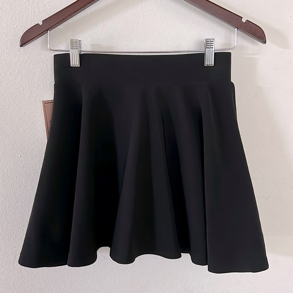 Athletic Skort New Mix - Picture 2 of 11